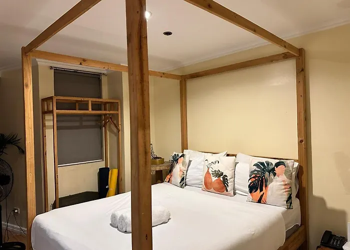 55-sqm Stunning View Wood House Poblacion Makati Apartment Manila