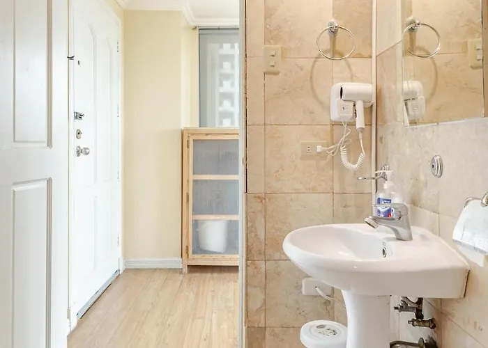 55-sqm Stunning View Wood House Poblacion Makati *